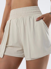 Women's Basic Short Axtro