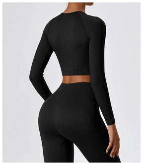 Women's Cropped Act Fit Long Sleeve