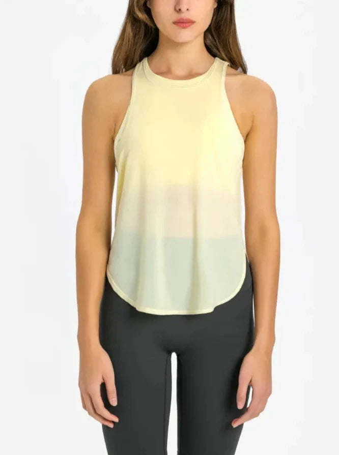 Move 2 in 1 Tank Top with Built-in Top