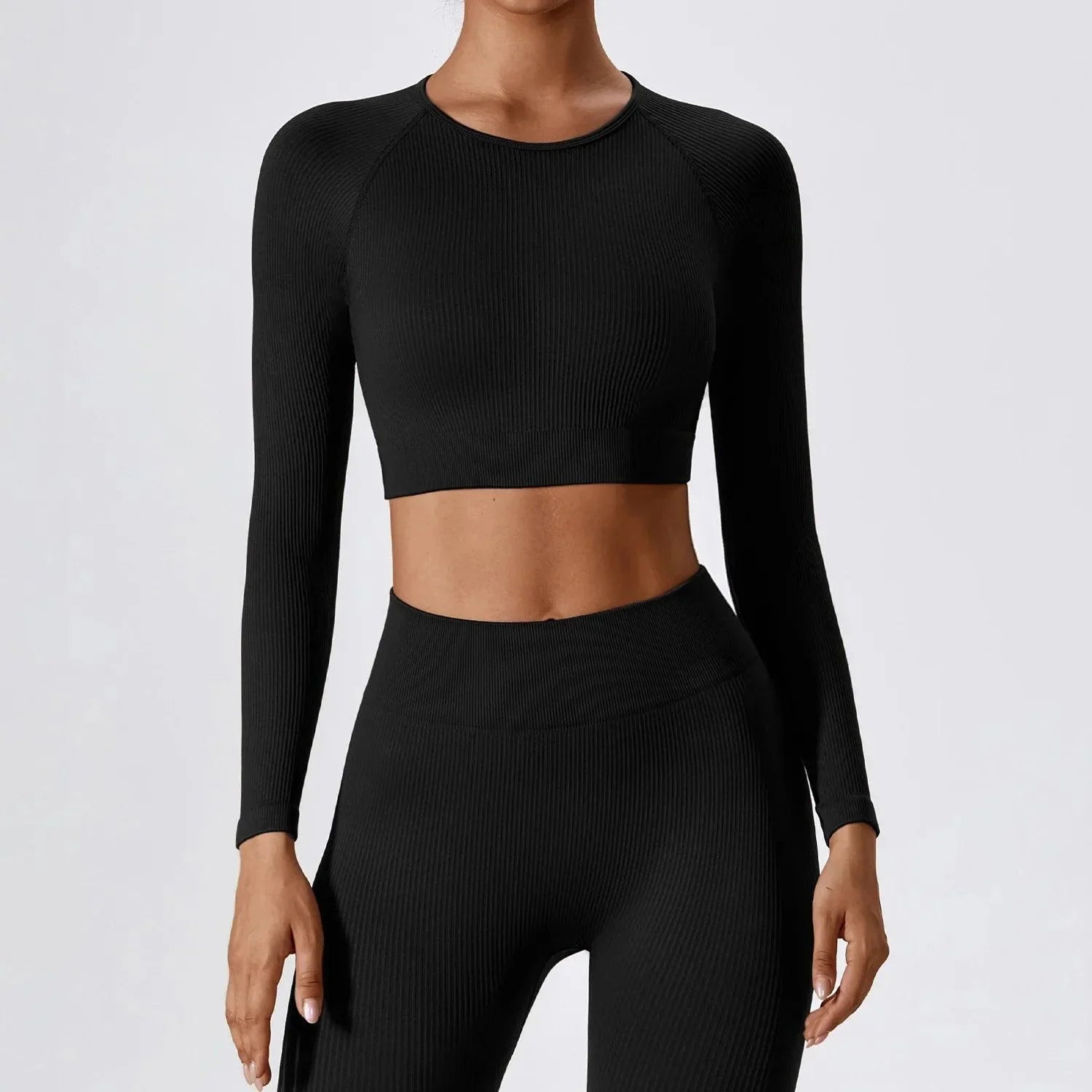 Women's Cropped Act Fit Long Sleeve