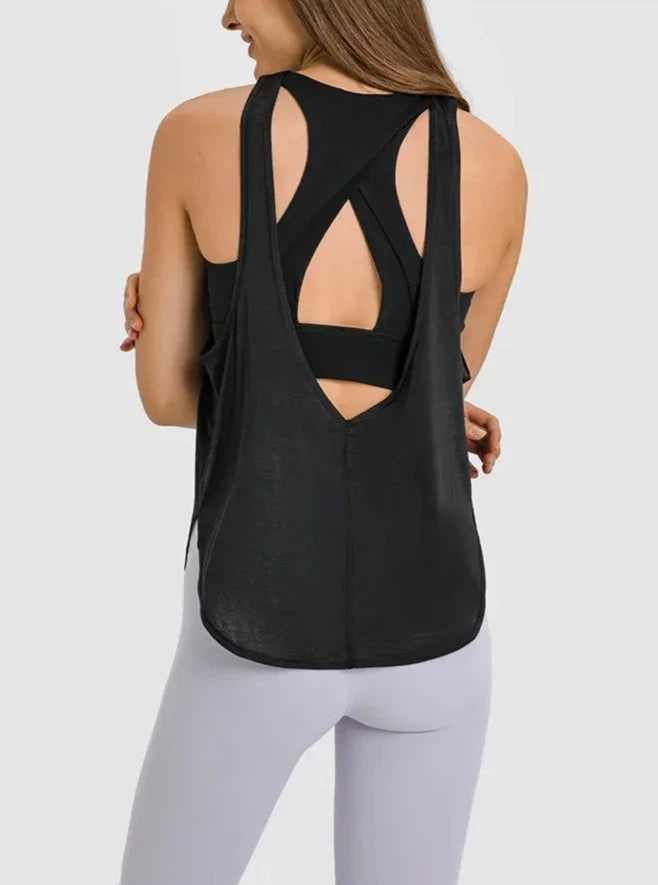 Move 2 in 1 Tank Top with Built-in Top