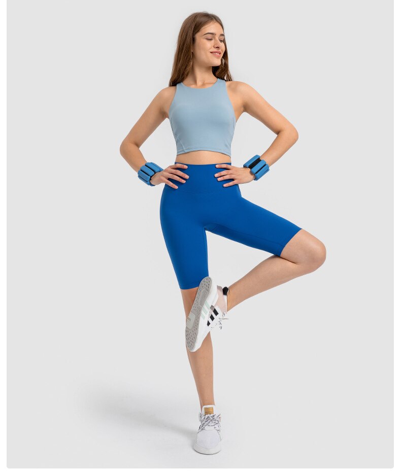 Cropped Style Axtro Act