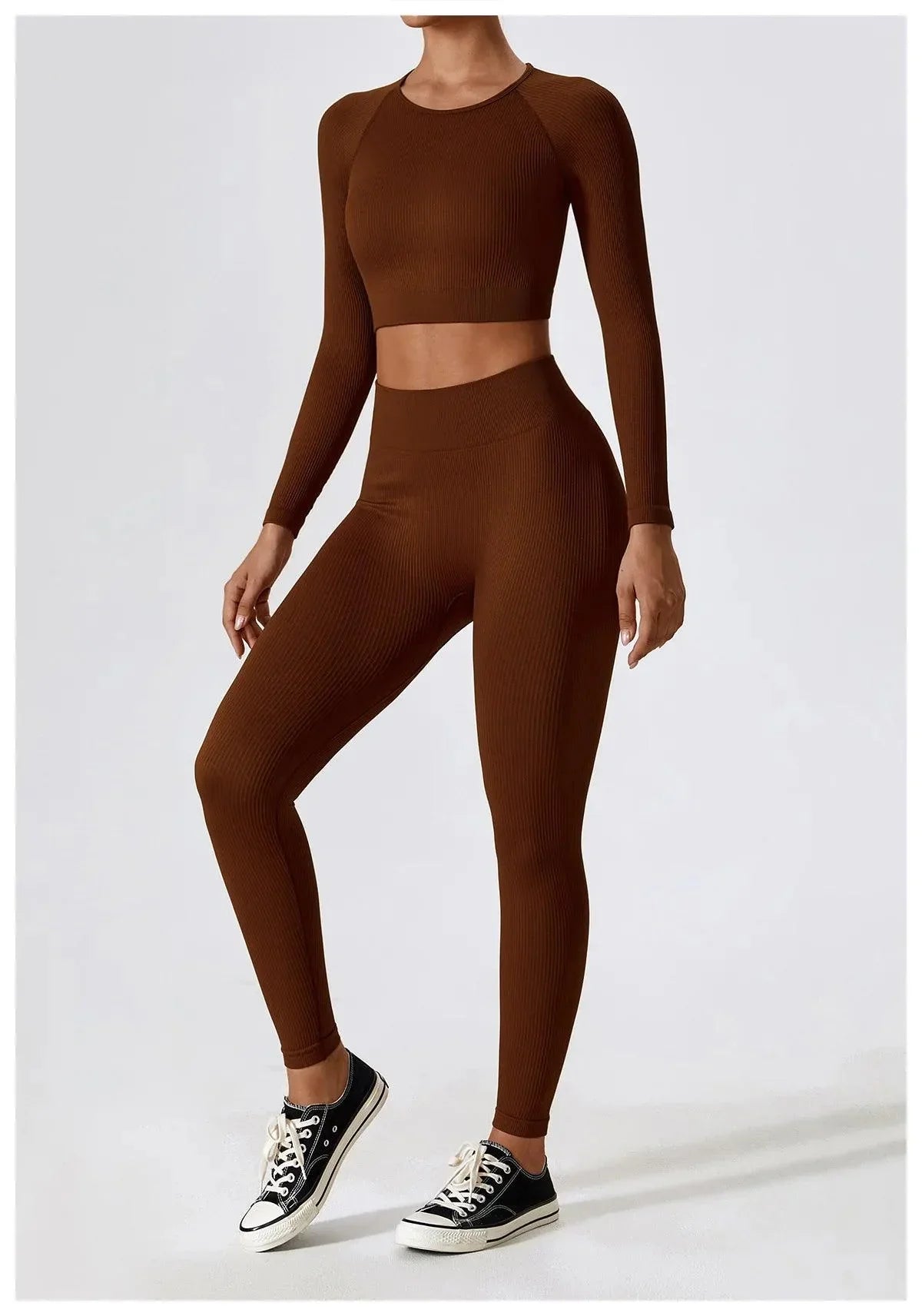 Women's Cropped Act Fit Long Sleeve