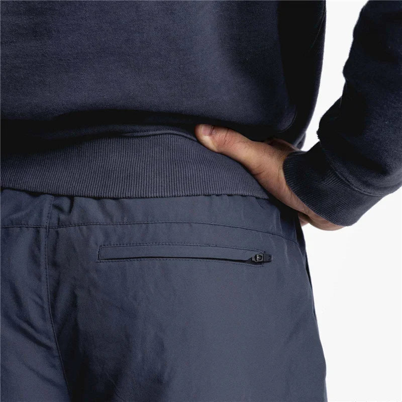 Short Minimal Axtro Act