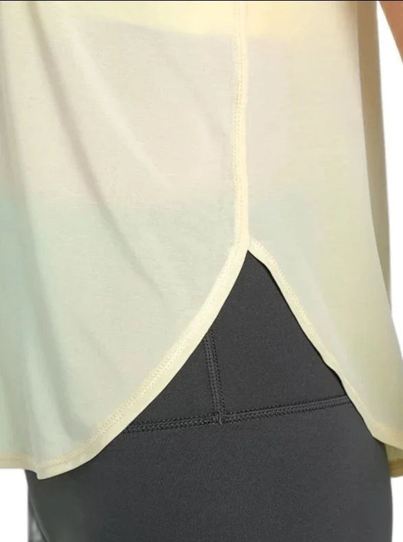 Move 2 in 1 Tank Top with Built-in Top