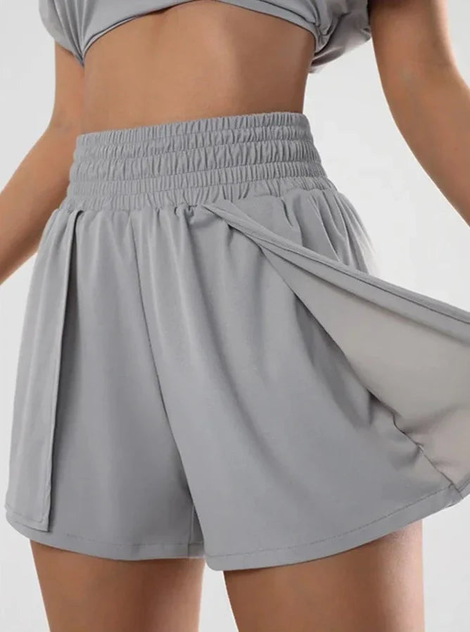 Women's Basic Short Axtro