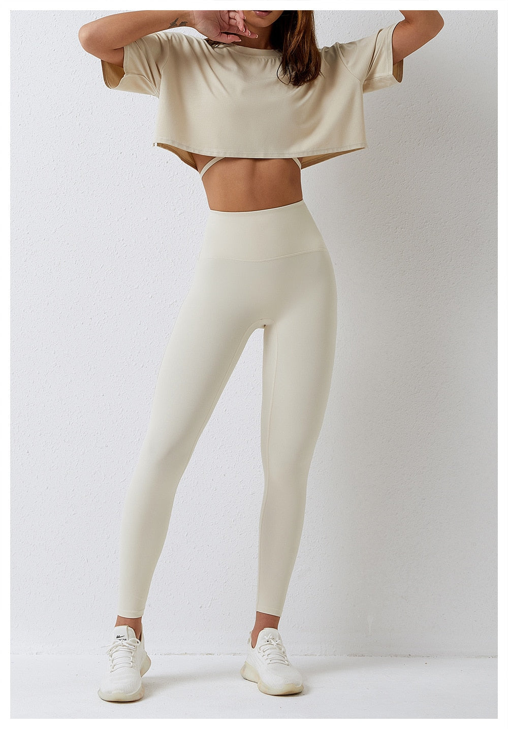 Cropped Casual Axtro Act